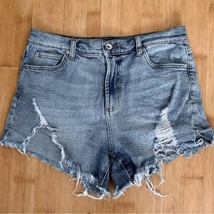 Kendall + Kylie high waisted distressed denim shorts 7/28 womans
